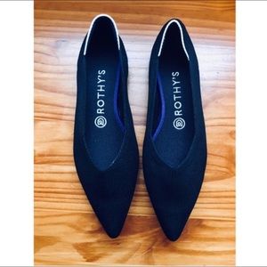 Rothys, Black pointy toe, size 10 ... new